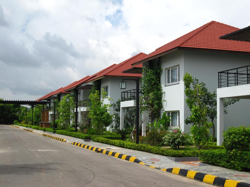 Paradise Angkor Villa Hotel Siem Reap Exterior photo