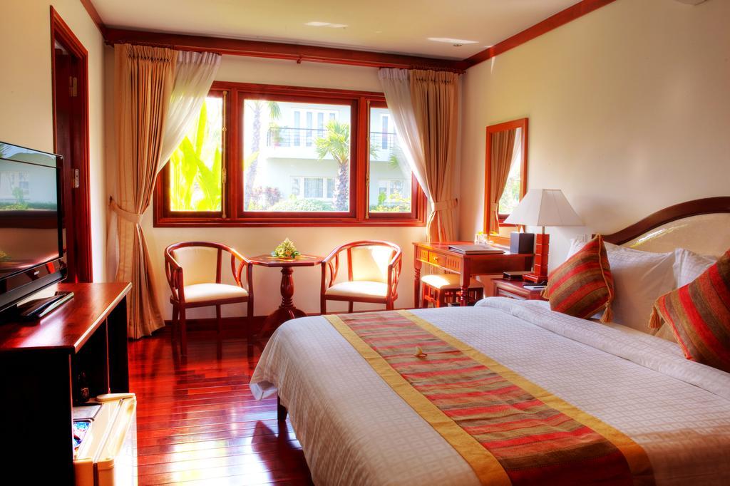 Paradise Angkor Villa Hotel Siem Reap Exterior photo