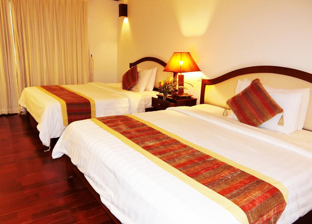 Paradise Angkor Villa Hotel Siem Reap Exterior photo
