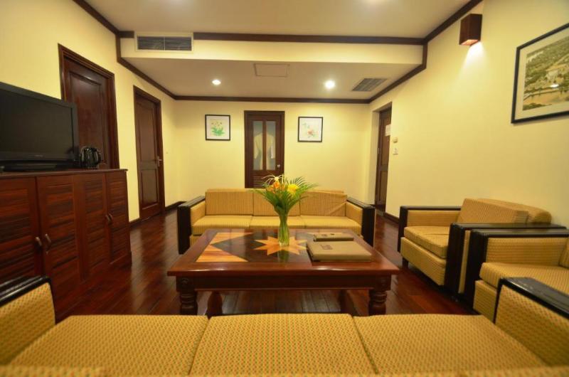 Paradise Angkor Villa Hotel Siem Reap Exterior photo